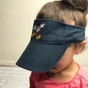 🎉 SALE🎉 Disney Visor - Kids Size